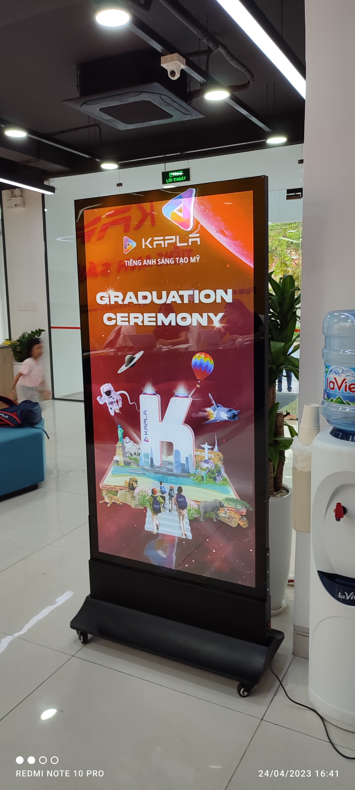 thi-cong-bien-hieu-tphcm