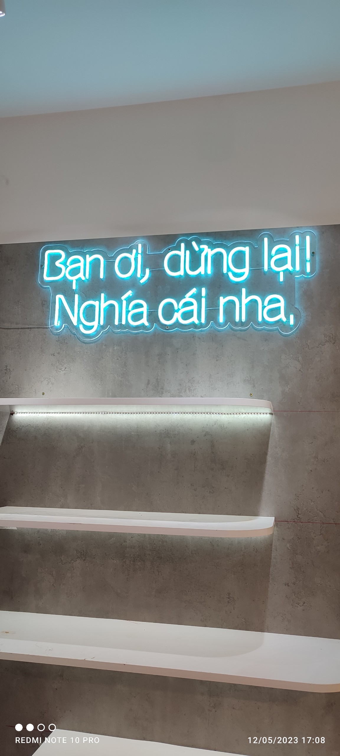 thi-cong-bien-hieu-tphcm