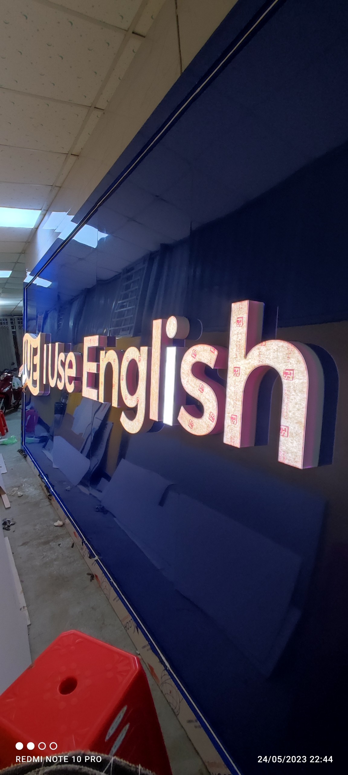 thi-cong-bien-hieu-tphcm