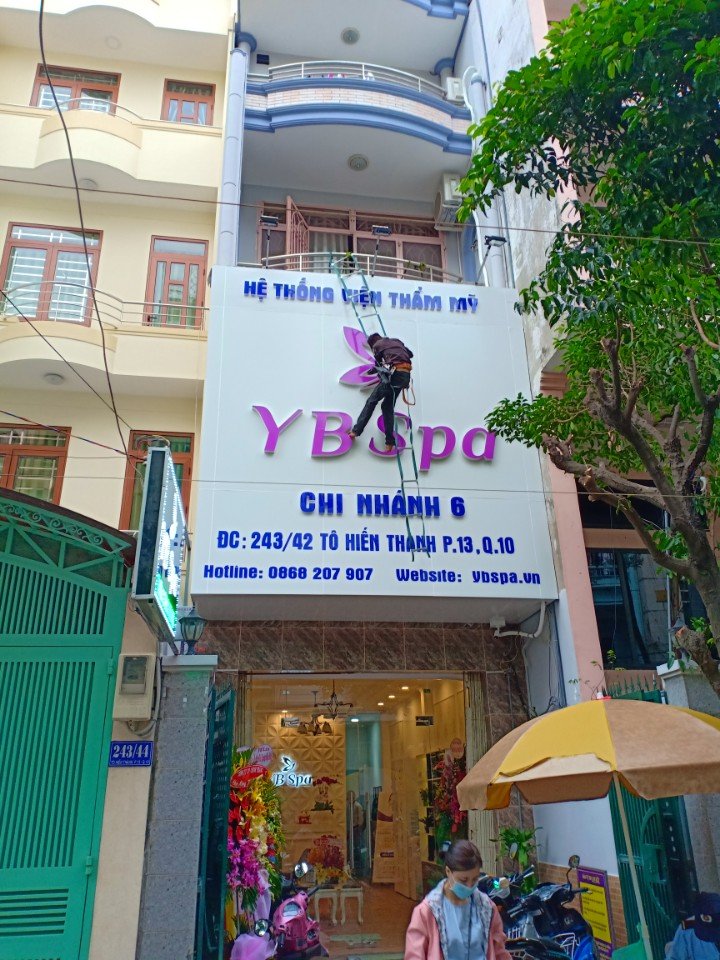 thi-cong-bien-hieu-tphcm