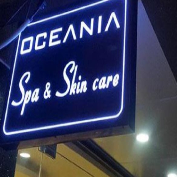 thi-cong-bien-hieu-spa-tphcm