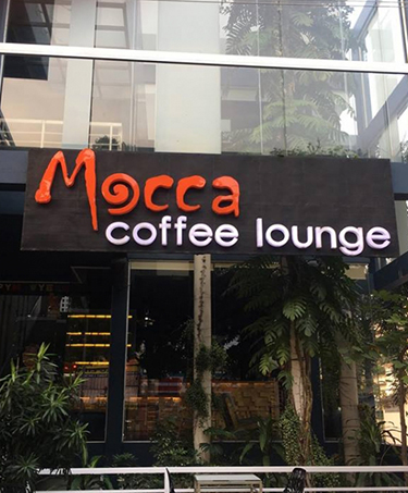 thi-cong-bien-hieu-ca-phe-tphcm