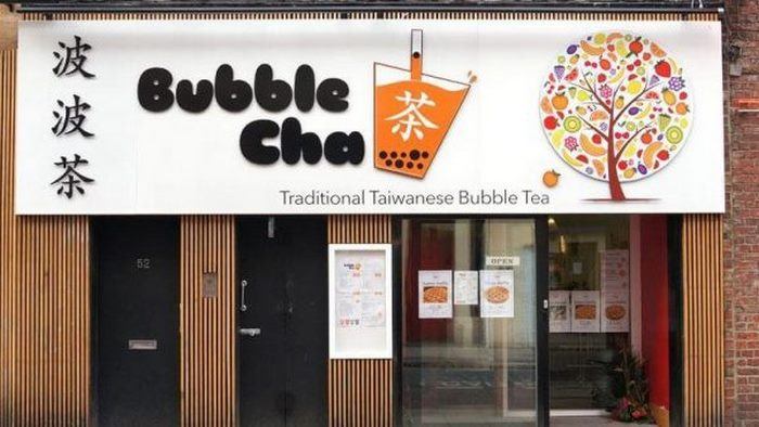 thi-cong-bien-hieu-quan-tra-sua-tphcm