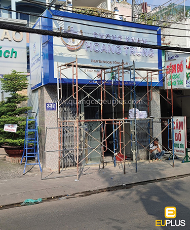 thi-cong-bien-hieu-tphcm