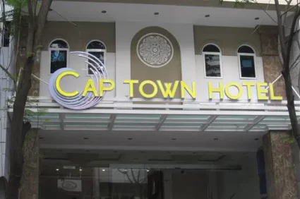 Mẫu bảng hiệu khách sạn nhẹ nhàng