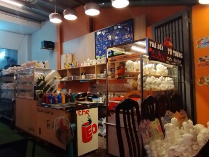 trà sữa tô tượng