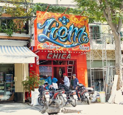 một mẫu sặc sỡ