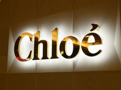 Chữ vàng gương bằng inox kèm đèn led