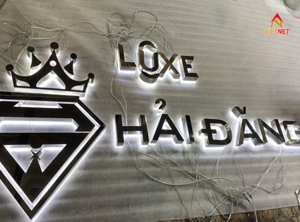 Sự cao cấp sang trọng của chất liệu inox