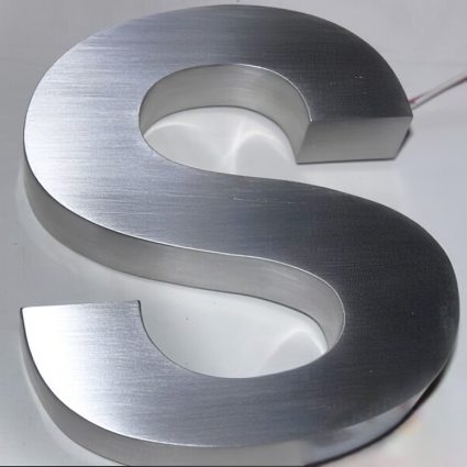 Chữ inox bề mặt xước