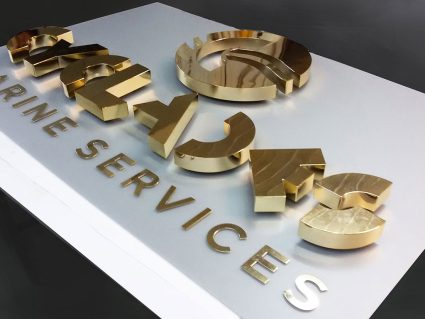 Ứng dụng làm logo công ty của inox