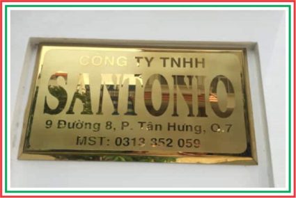 Biển inox ăn mòn