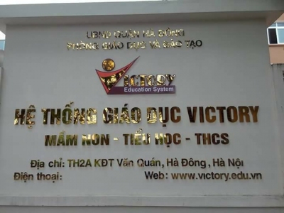 Bảng chữ inox cho trường học