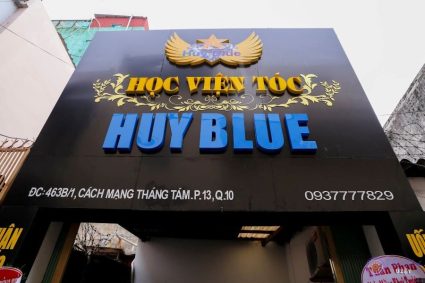 Bảng hiệu học viện tóc