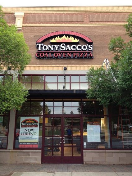 Biển chính của Pizza Tony Sacco