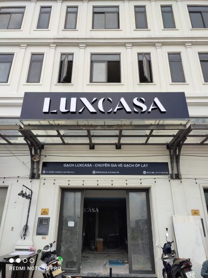 Bảng hiệu cty chữ nổi sáng đèn