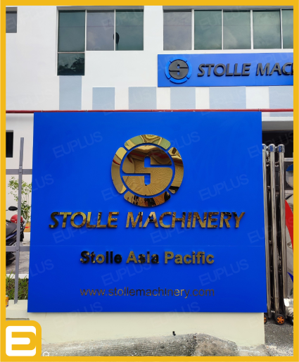 Bảng hiệu Alu INOX vàng gương