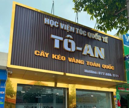 Bảng hiệu tôn tiệm tóc