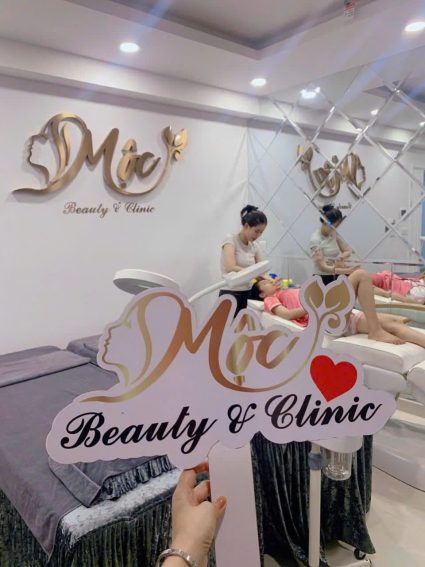 Thi công logo backdrop spa