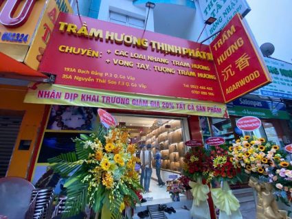 Bảng hiệu shop trầm hương