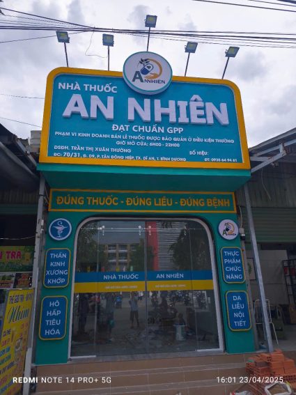 Bảng hiệu mica nhà thuốc