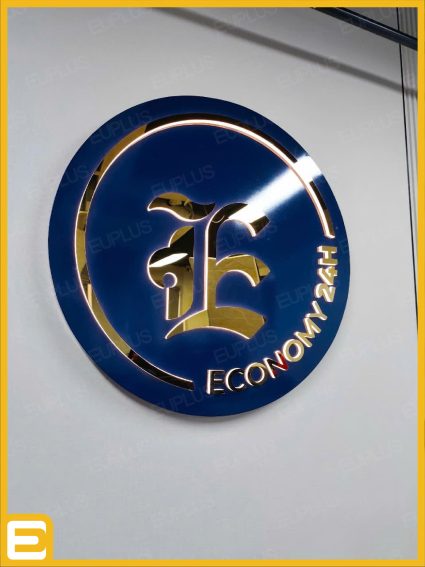 Mẫu backdrop công ty sang trọng