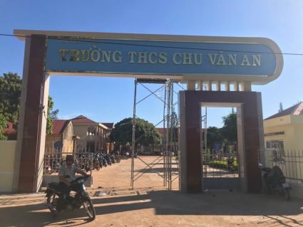 Biển hiệu chữ inox