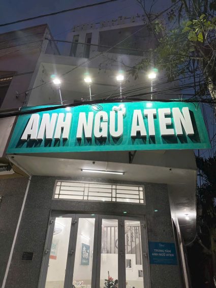 Bảng hiệu dạy học