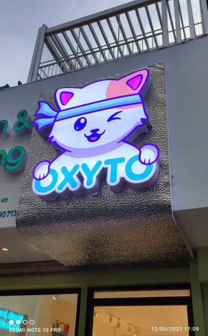 Làm bảng hiệu quận Tân Phú