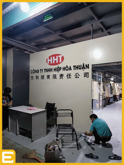 Tư vấn khảo sát vách logo