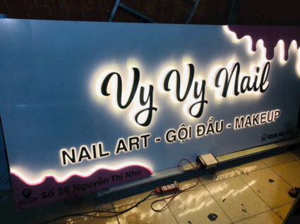 Khảo sát làm bảng hiệu Nail