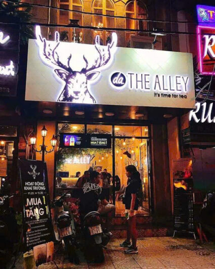 Thi công bảng hiệu trà sữa