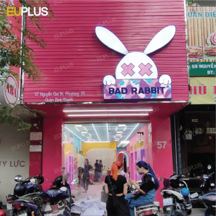 Mẫu bảng hiệu shop quần áo