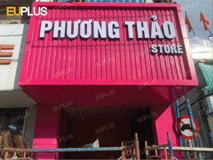 Làm bảng hiệu tôn giá rẻ
