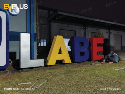 Logo nhà máy sang trọng